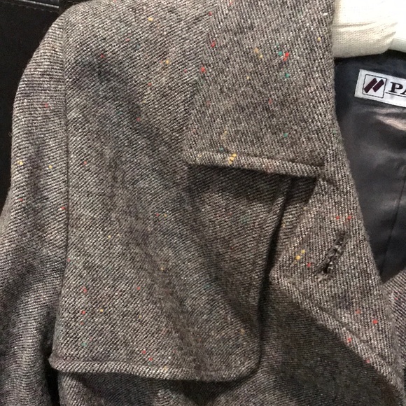 Woman coat - Picture 3 of 3